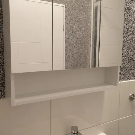 Gasthaus-aparthotel 3* شفيرته