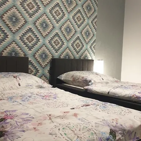 Gasthaus-aparthotel 3*