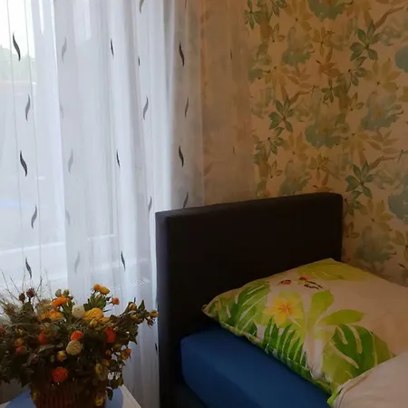 شقة Gasthaus-aparthotel